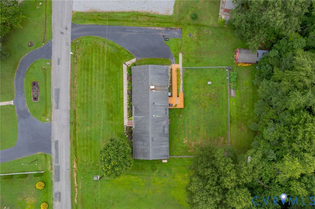 2570 Sandy Lane Victoria, VA 23974 - Photo 3 of 37 Drone / aerial view