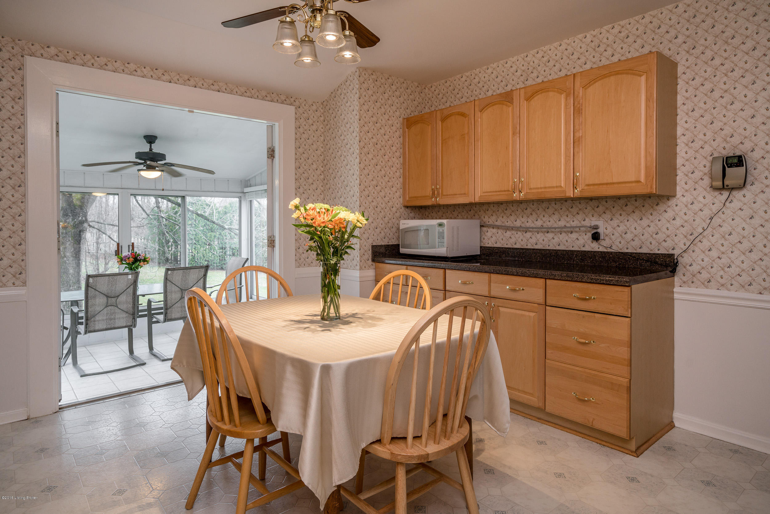 13402 Apple Tree Lane Prospect, KY 40059 - Photo 10 of 33 09