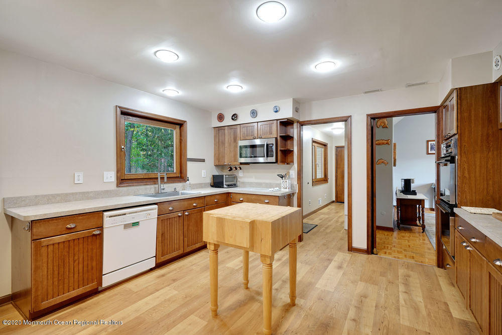 194 Bartley Road Jackson, NJ 08527 - Photo 16 of 56 021_dsc06409-dsc06413
