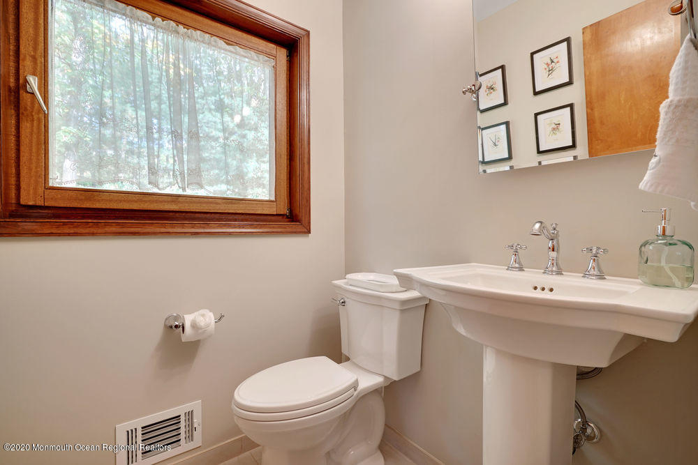 194 Bartley Road Jackson, NJ 08527 - Photo 23 of 56 028_dsc06514-dsc06518