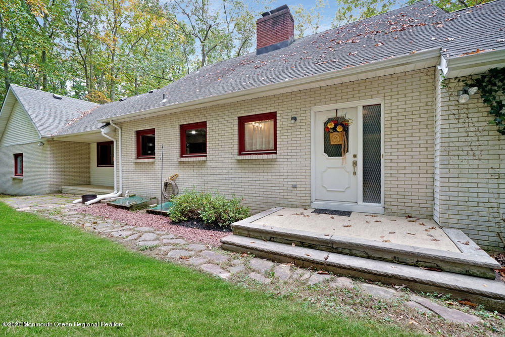 194 Bartley Road Jackson, NJ 08527 - Photo 5 of 56 006_dsc06384-dsc06388_1