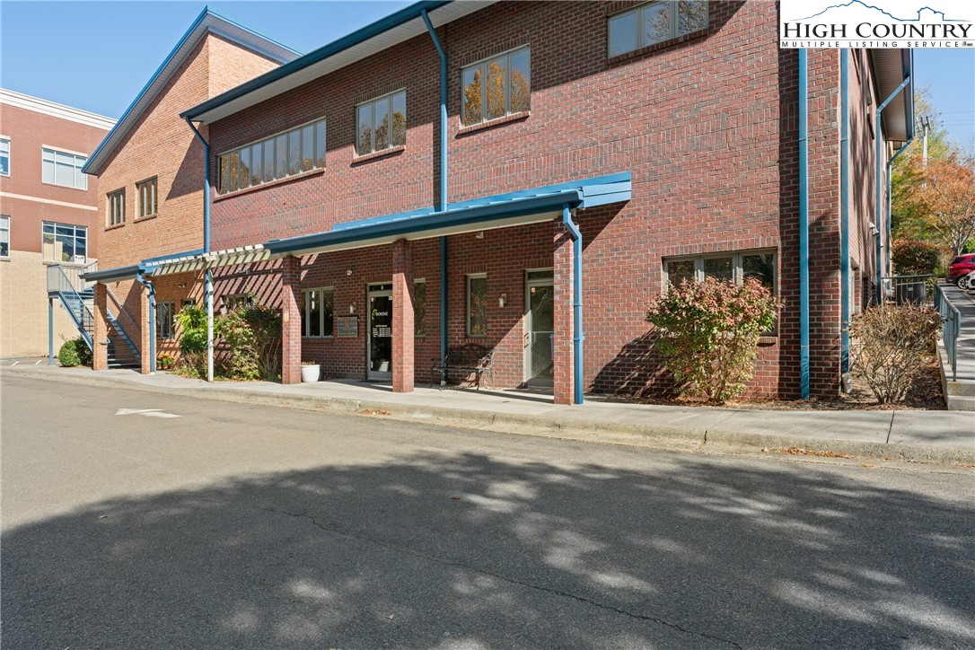 610 State Farm Road, Unit 3 Boone, NC 28607 - Photo 48 of 49 front view of a building