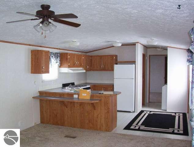 9141 County Line Road Buckley, MI 49620 - Photo 2 of 4 1643979-1.JPG