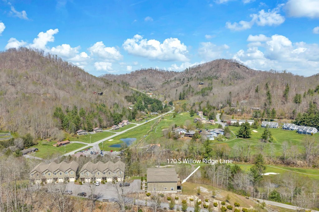 170 South Willow Ridge Lane, Unit 170 Vilas, NC 28692 - Photo 4 of 32