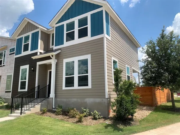 $3,000 | 4802 Star Jasmine Drive, Unit 115, Austin, TX 78723