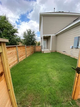 $3,000 | 4802 Star Jasmine Drive, Unit 115, Austin, TX 78723