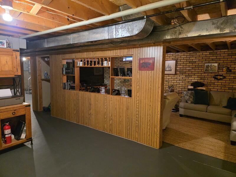 2330 38th Street Two Rivers, WI 54241 - Photo 27 of 39 Office to Fam Rm