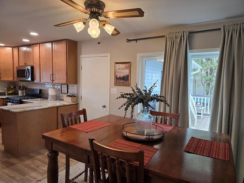 2330 38th Street Two Rivers, WI 54241 - Photo 10 of 39 DR2