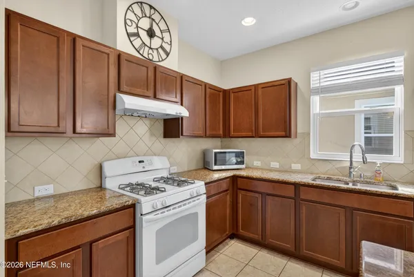 $2,700 | 234 Taylor Ridge Avenue, Ponte Vedra, FL 32081