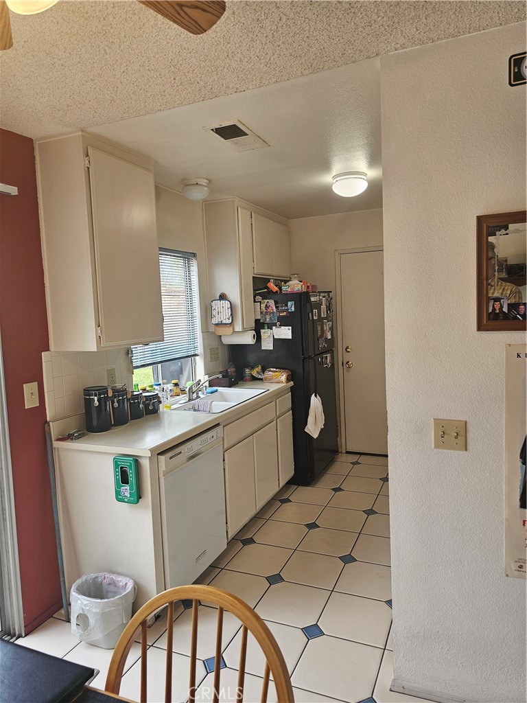 12274 Daisy Court Rancho Cucamonga, CA 91739 - Photo 11 of 39