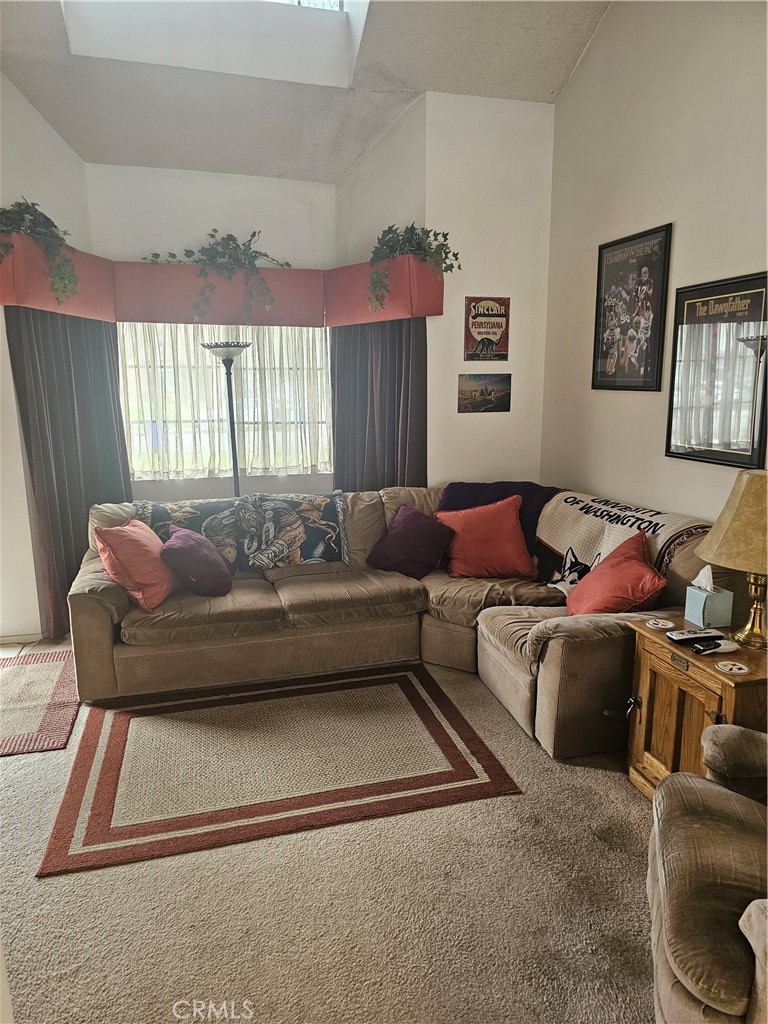 12274 Daisy Court Rancho Cucamonga, CA 91739 - Photo 5 of 39