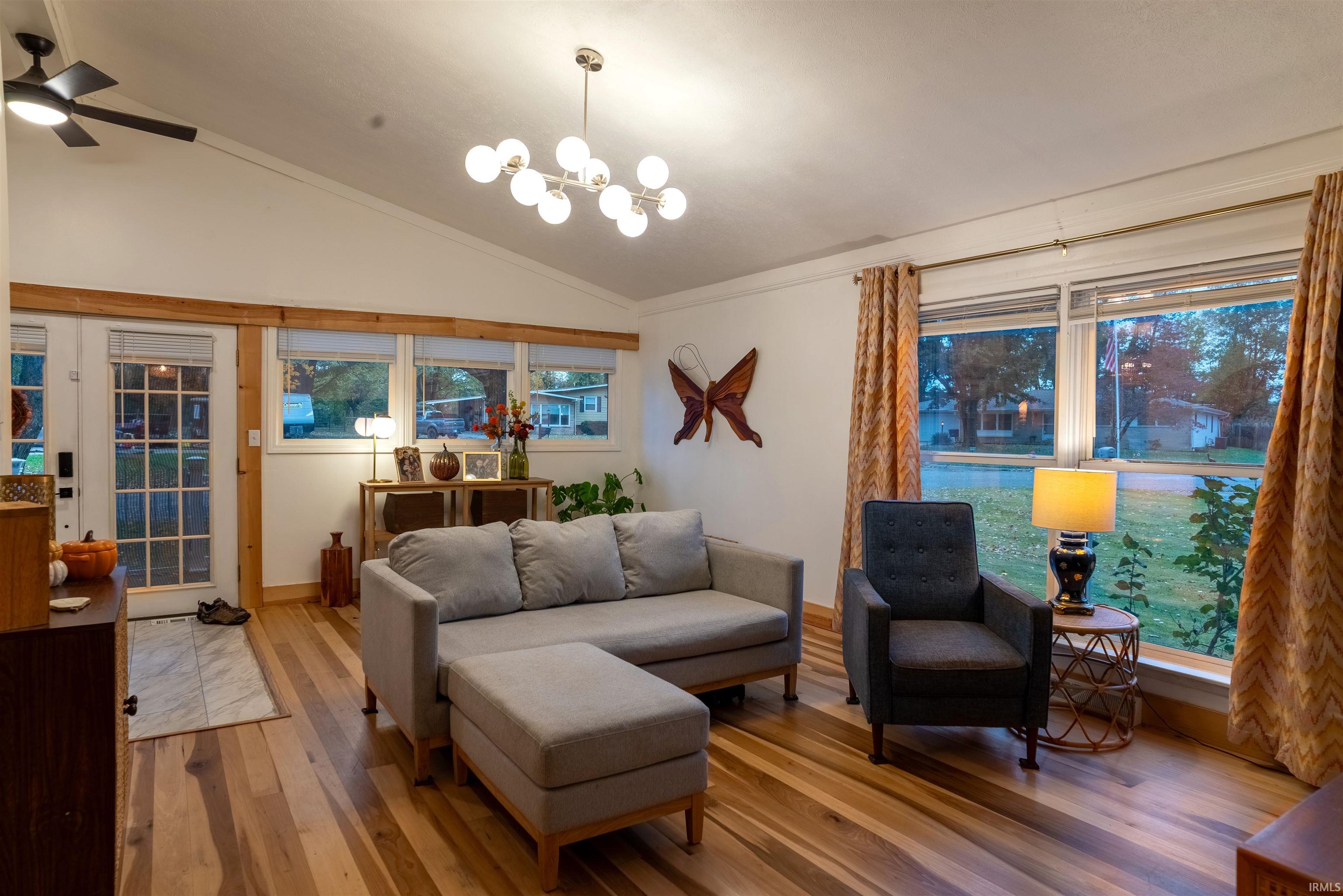 151 Pleasant View Drive Mitchell, IN 47446 - Photo 3 of 25