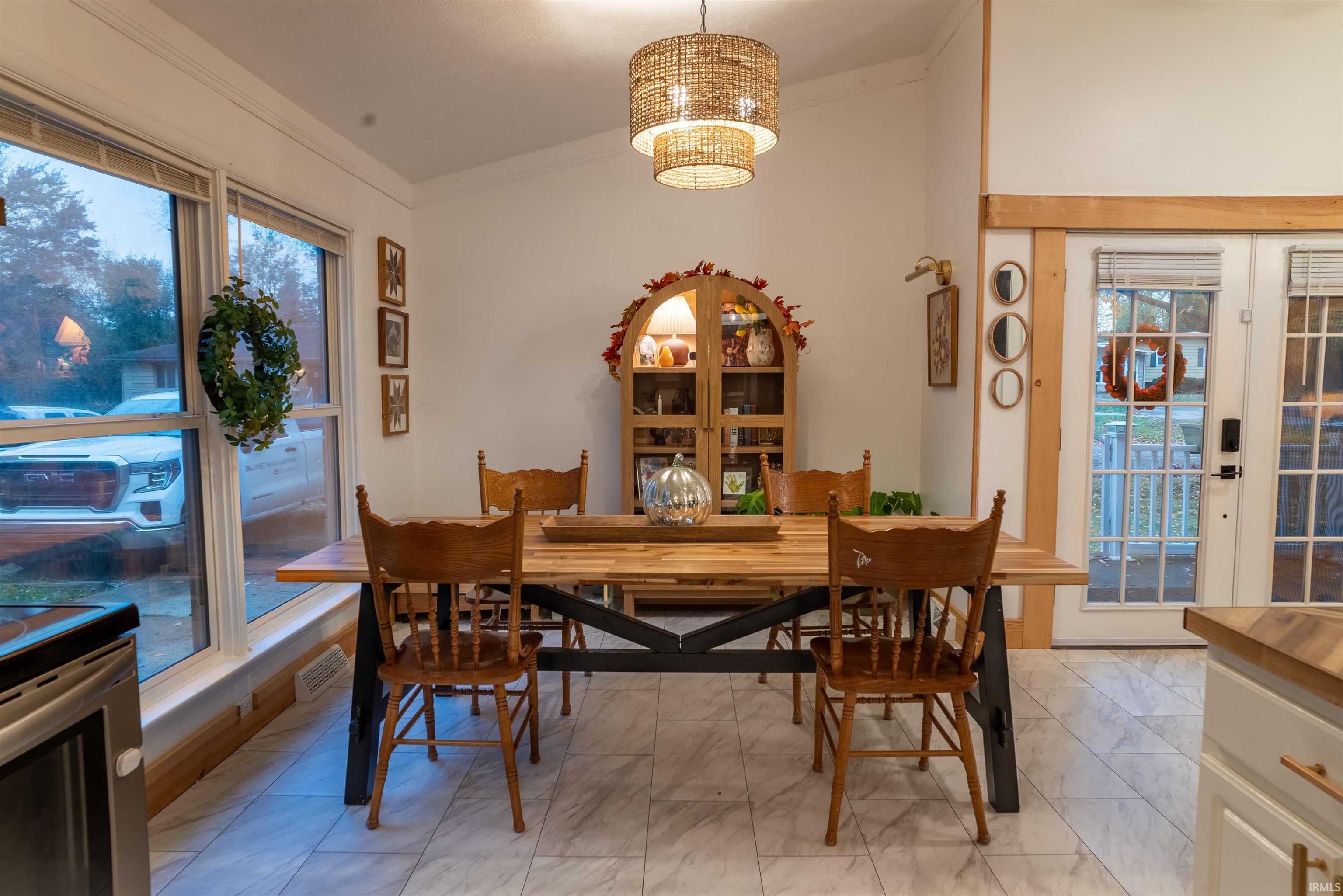 151 Pleasant View Drive Mitchell, IN 47446 - Photo 7 of 25