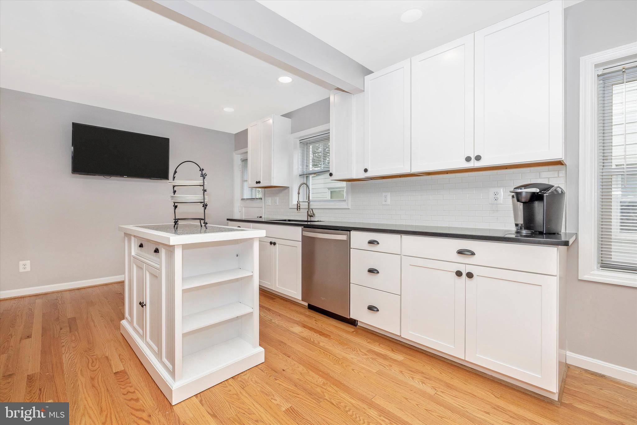 714 Fairview Avenue Frederick, MD 21701 - Photo 11 of 35