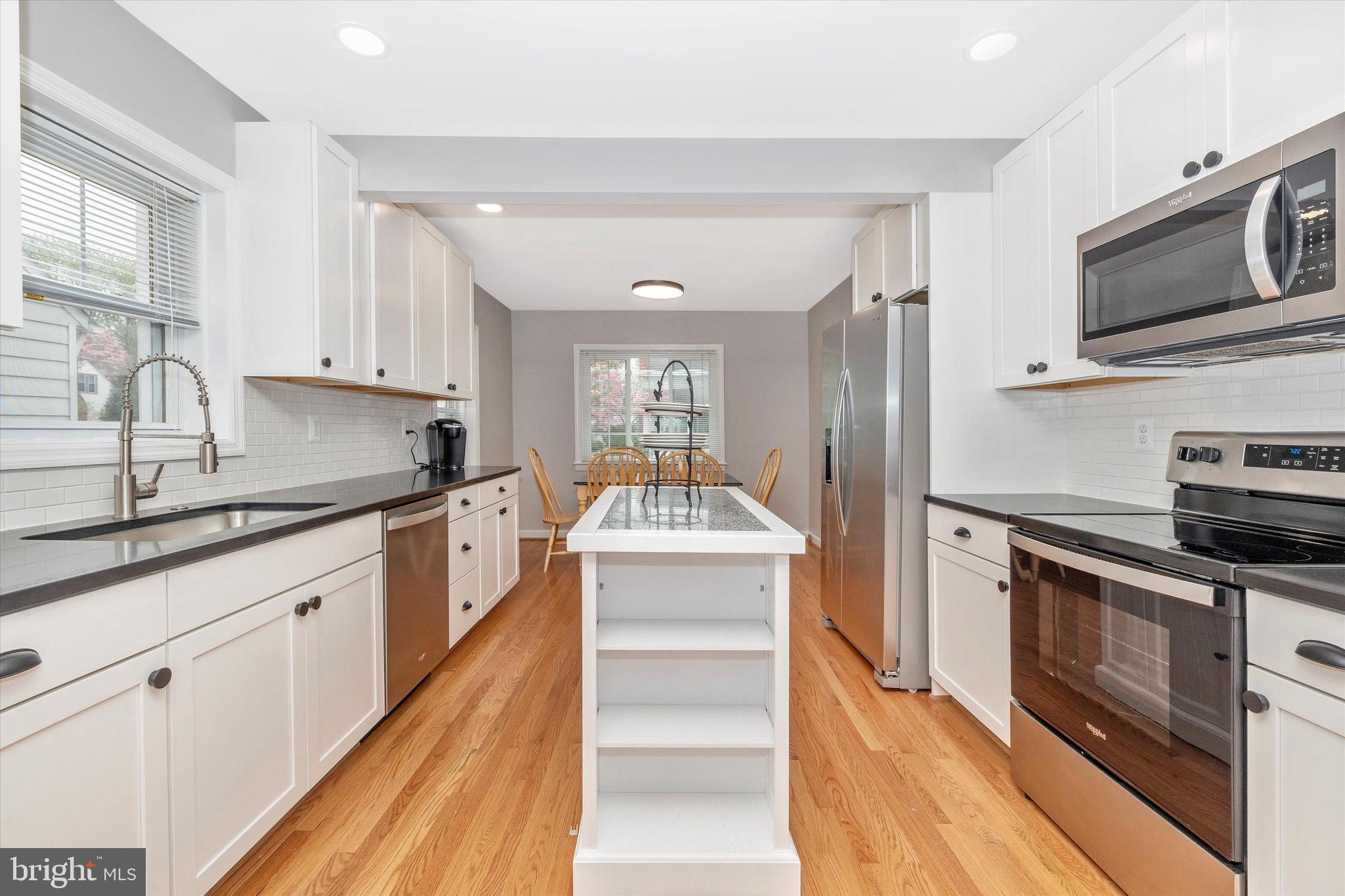 714 Fairview Avenue Frederick, MD 21701 - Photo 8 of 35