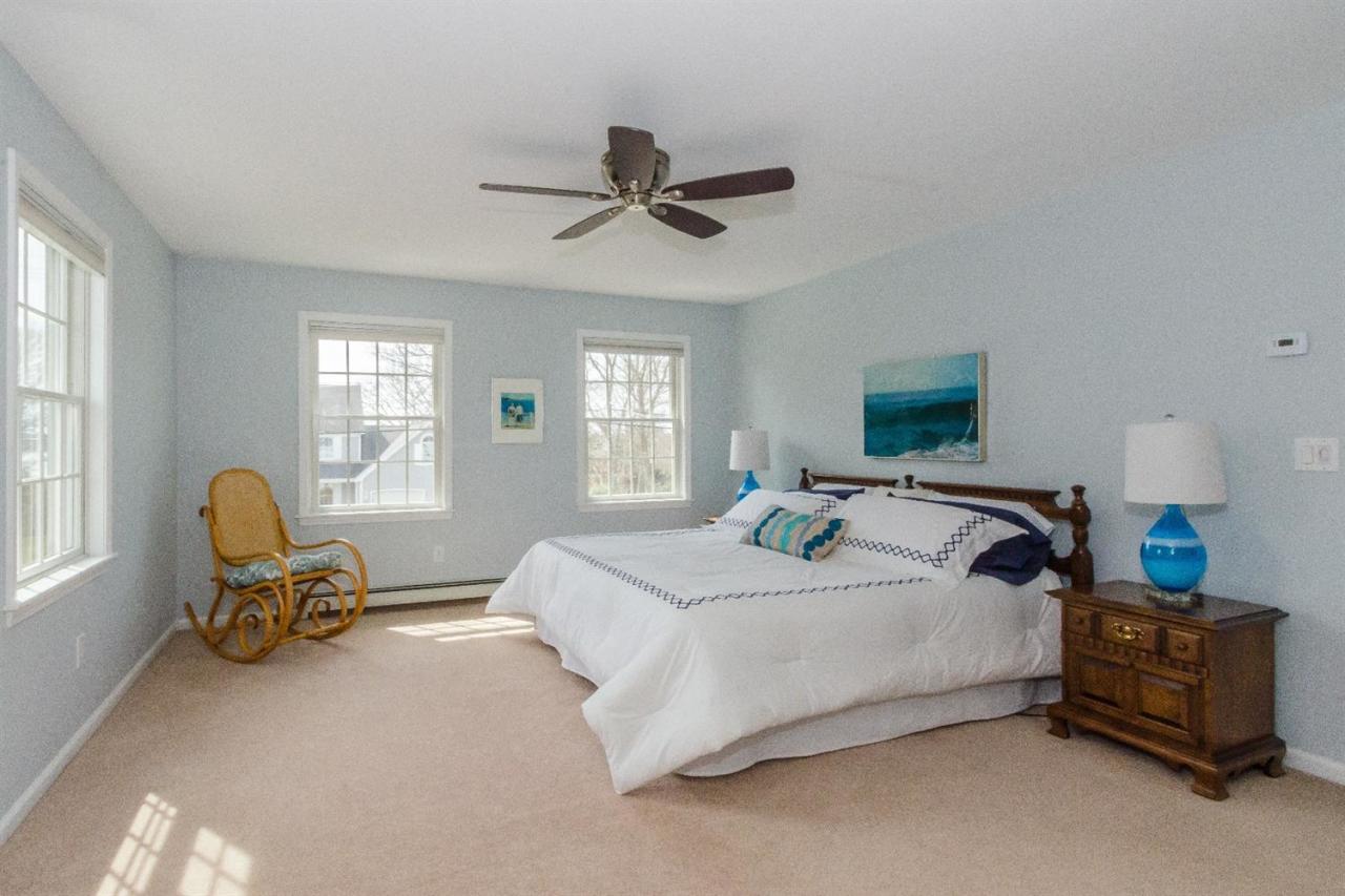 43 Converse Road Marion, MA 02738 - Photo 17 of 24 a bedroom with a bed and window