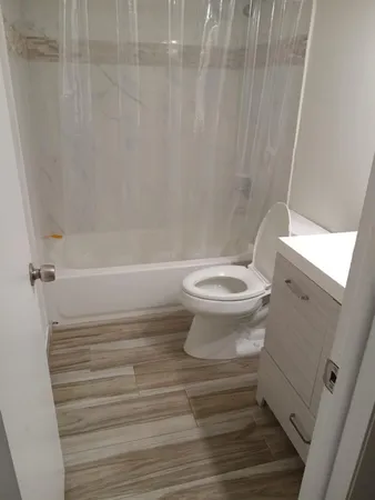 $1,295 | 271 Northwest 177th Street, Miami, FL 33169