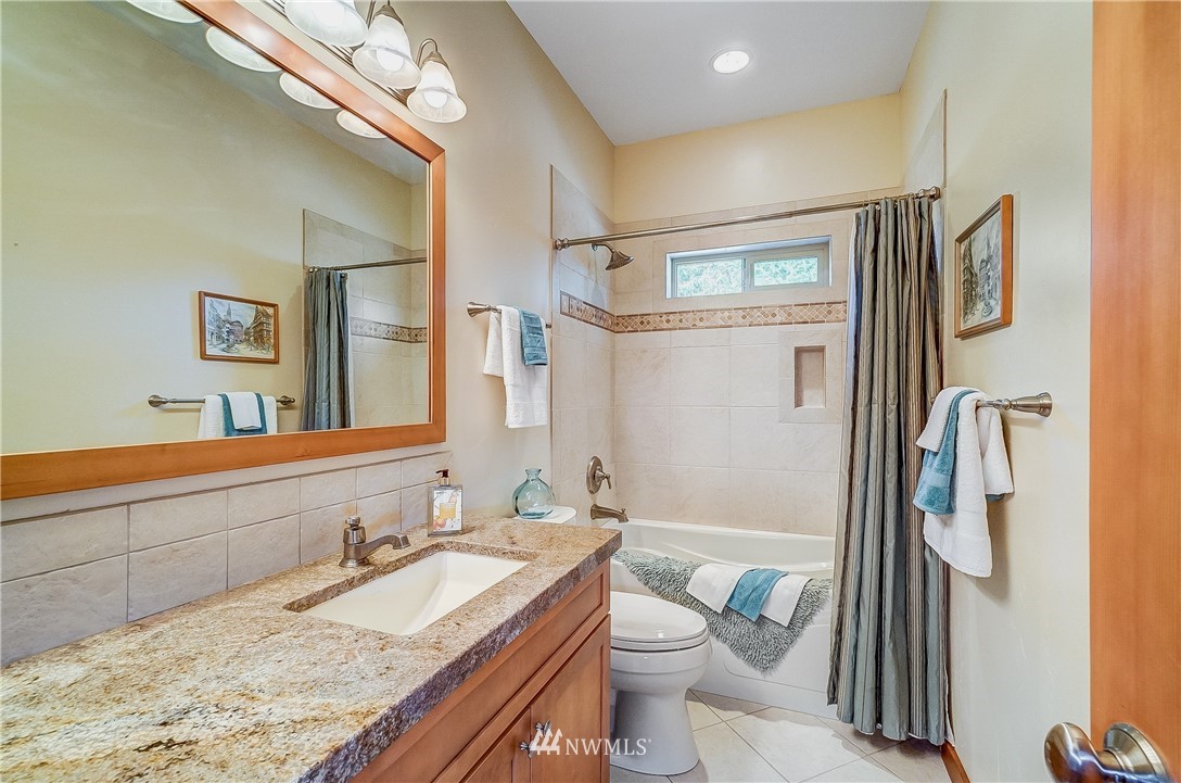 5802 Young Road Northwest Olympia, WA 98502 - Photo 25 of 40 Gallery Image 25