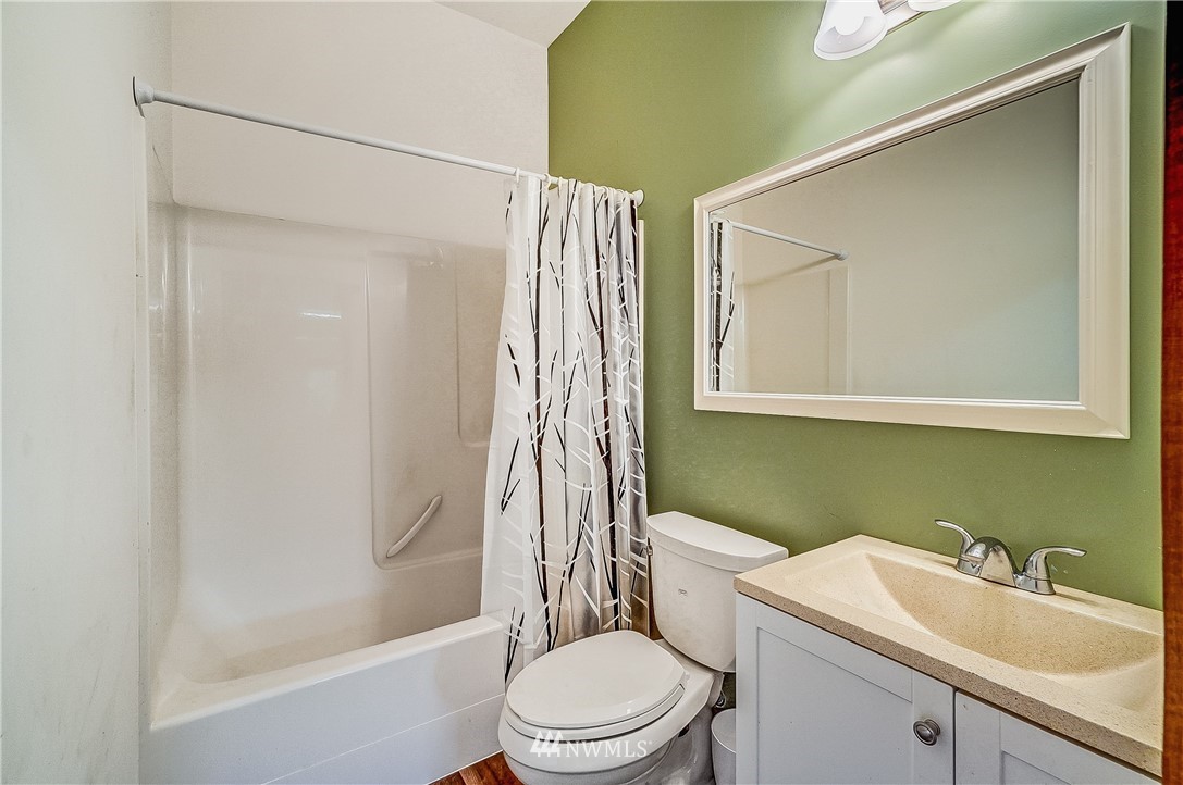 5802 Young Road Northwest Olympia, WA 98502 - Photo 30 of 40 Gallery Image 30
