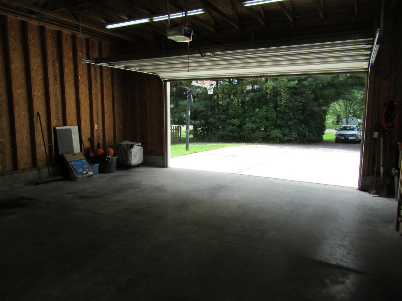 6344 Turner Road Flushing, MI 48433 - Photo 36 of 68 50019663-35.JPG