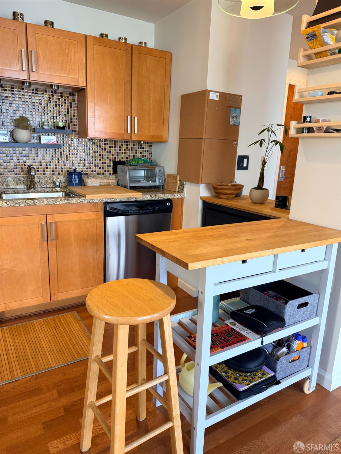 81 Frank Norris Street, Unit 501 San Francisco, CA 94109 - Photo 3 of 18