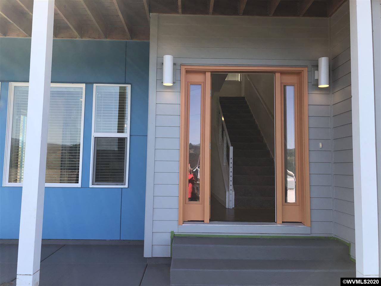6313 Lakepointe Street Foster, OR 97345 - Photo 4 of 10