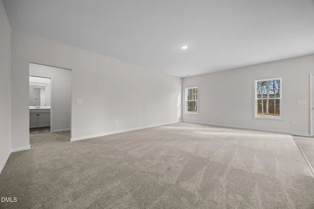 $359,900 | 96 Regis Lane, Unit 19, Coats, NC 27521