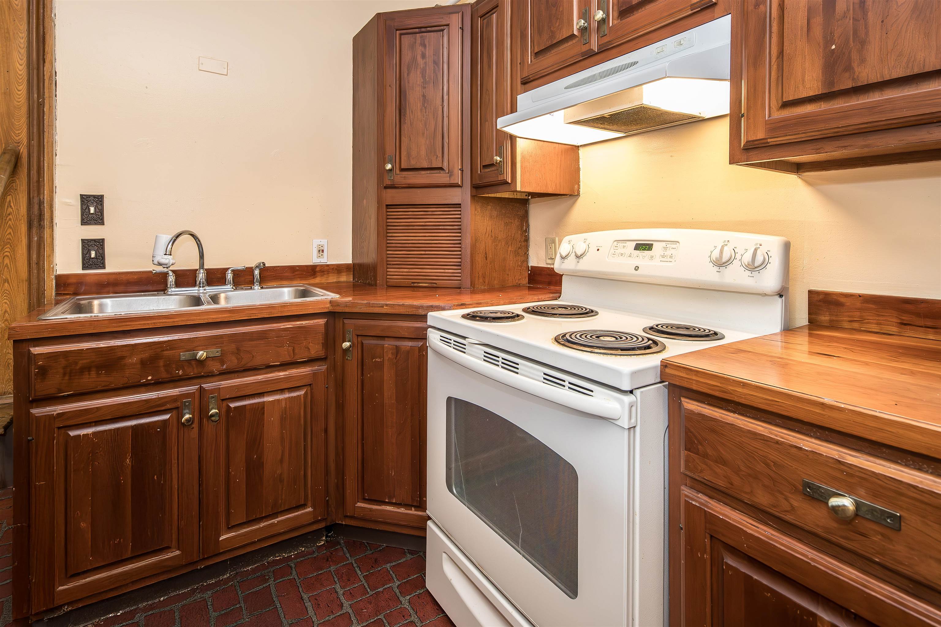 79 Pine Street, Unit K6 Rutland, VT 05701 - Photo 13 of 22 Gallery Image 13