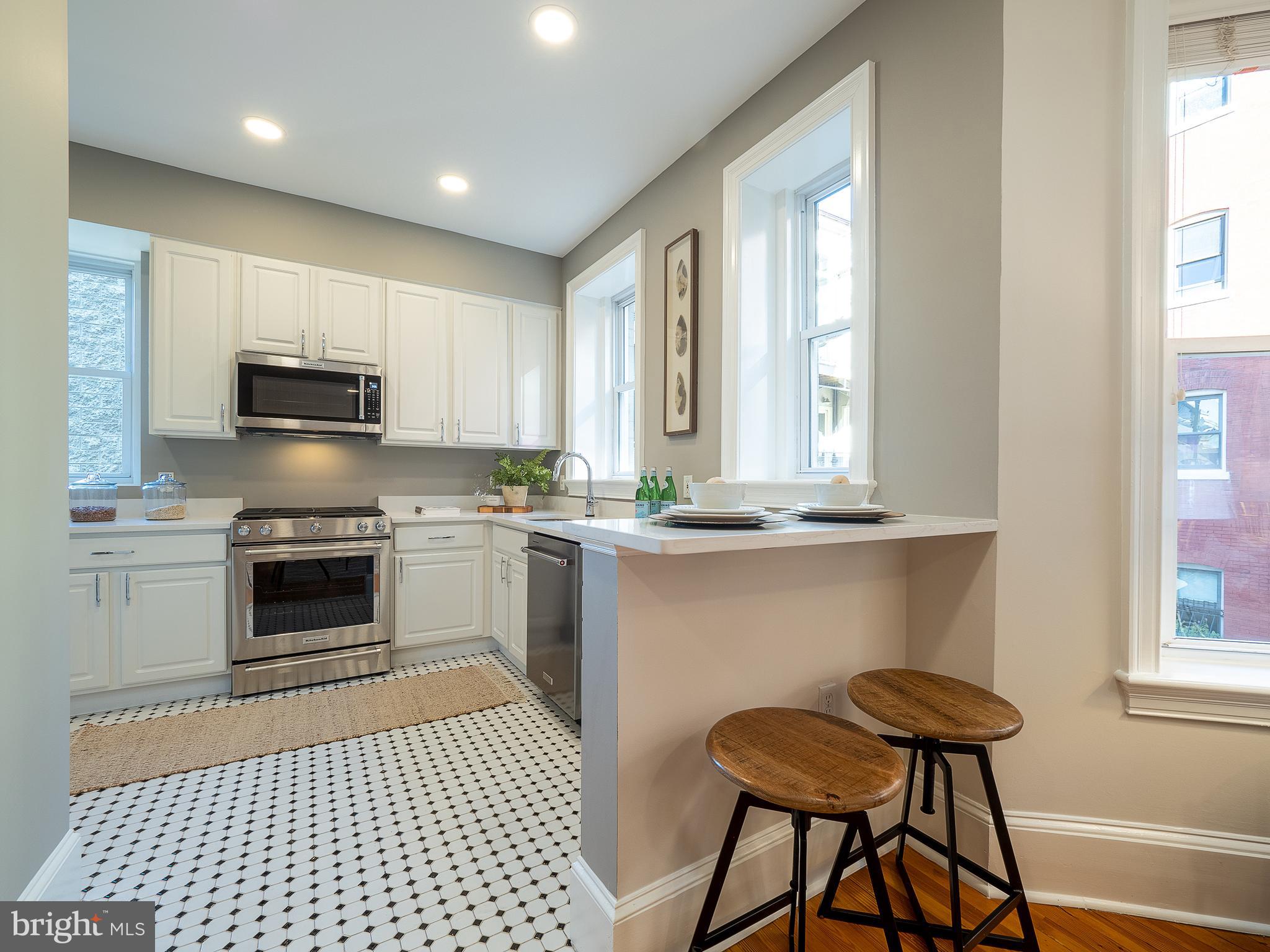 1423 R Street Northwest, Unit 205 Washington, DC 20009 - Photo 12 of 39