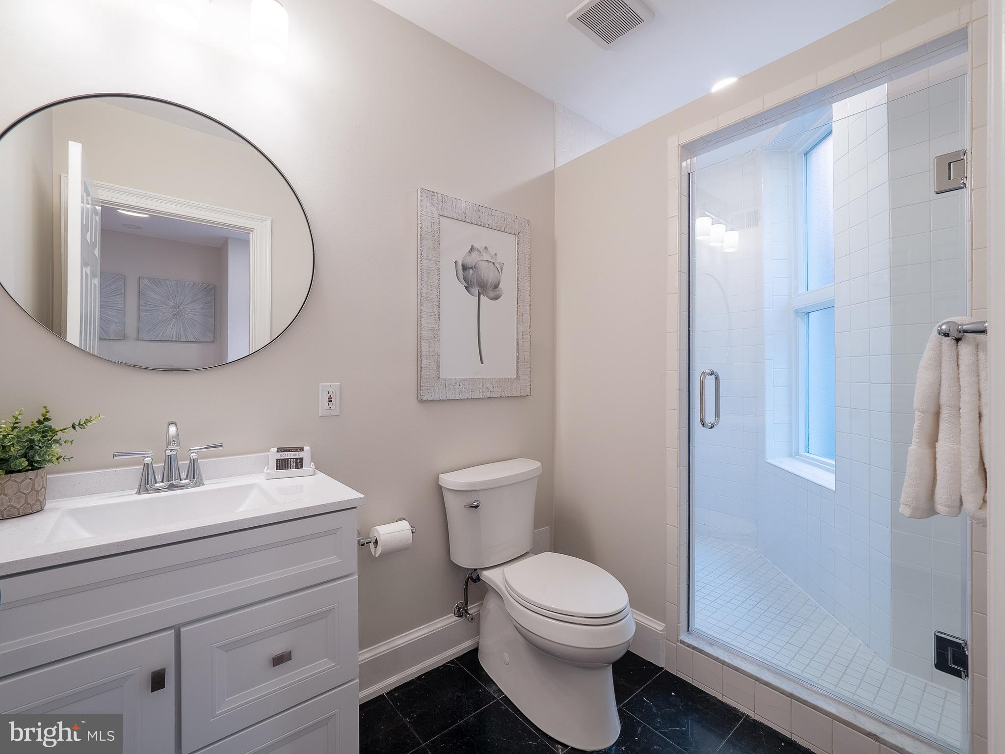 1423 R Street Northwest, Unit 205 Washington, DC 20009 - Photo 20 of 39