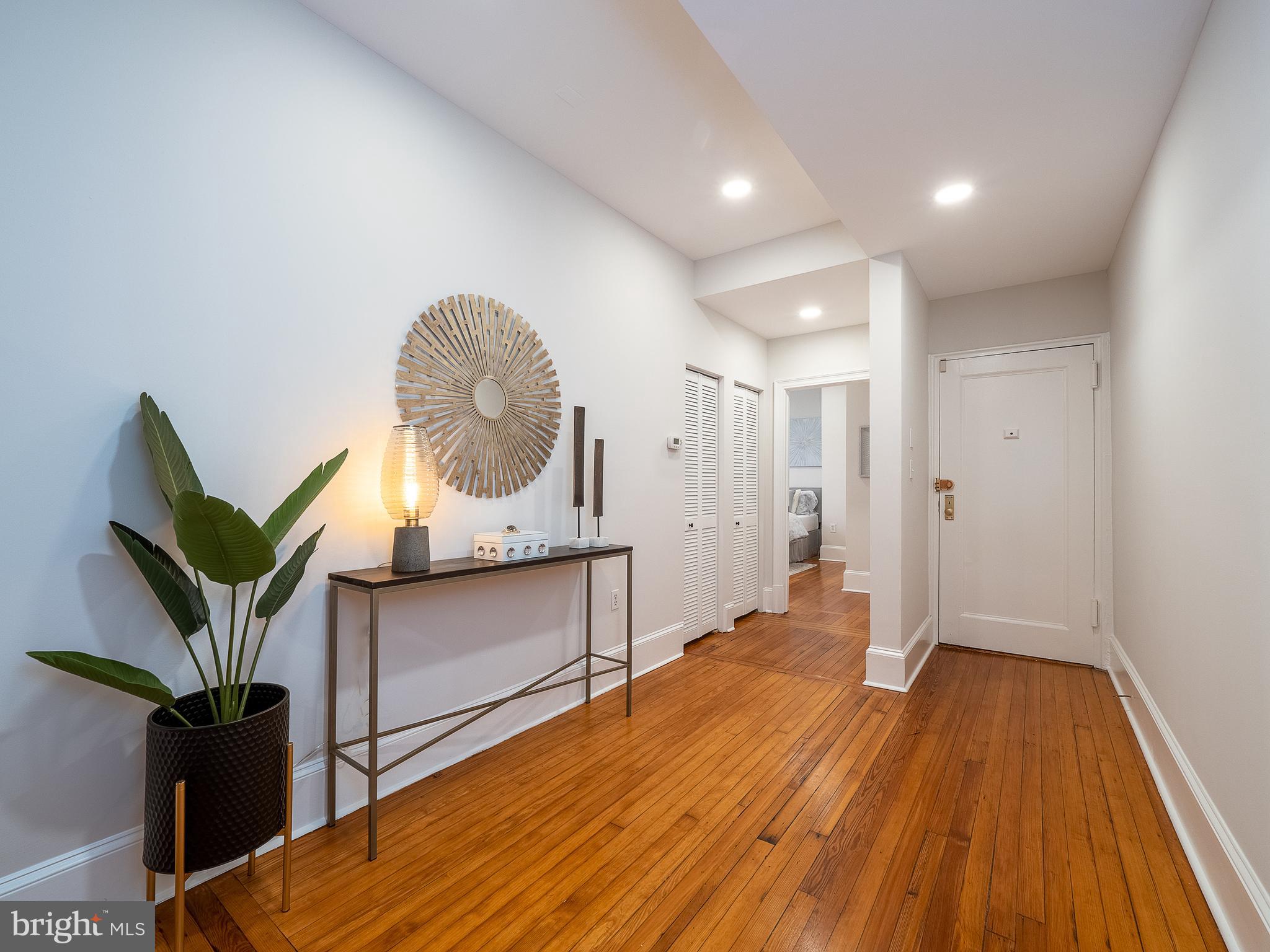 1423 R Street Northwest, Unit 205 Washington, DC 20009 - Photo 5 of 39