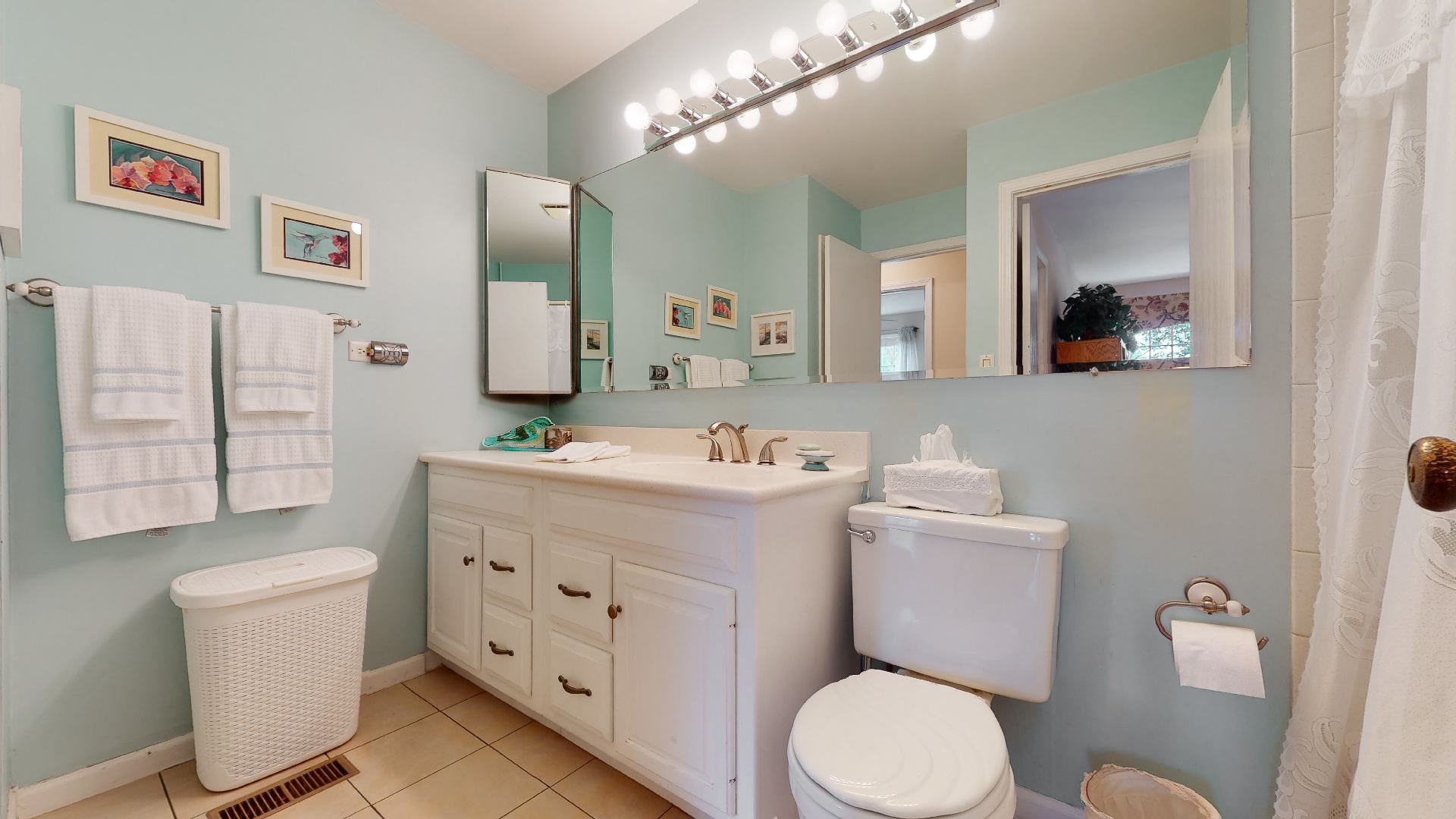 1558 Timber Trail, Unit 20D Wheaton, IL 60189 - Photo 11 of 14