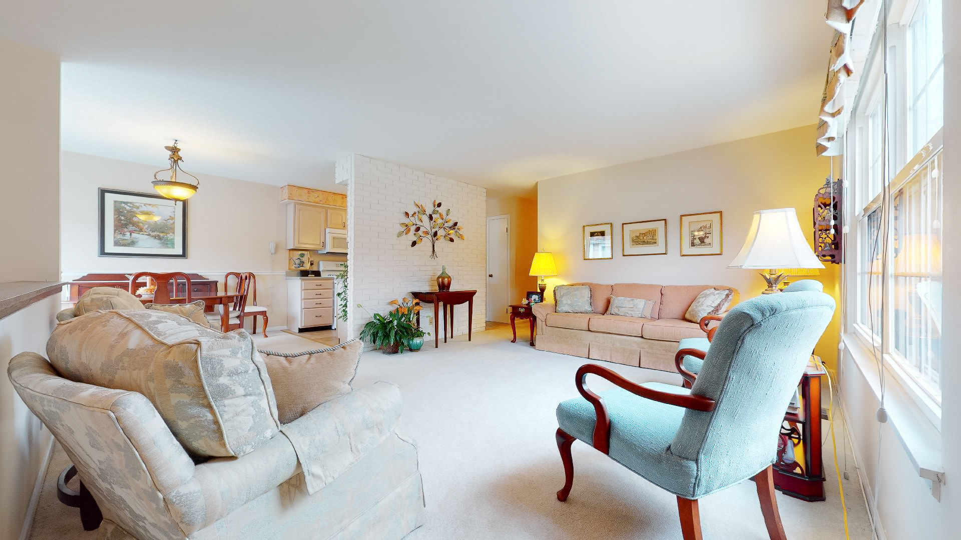 1558 Timber Trail, Unit 20D Wheaton, IL 60189 - Photo 3 of 14