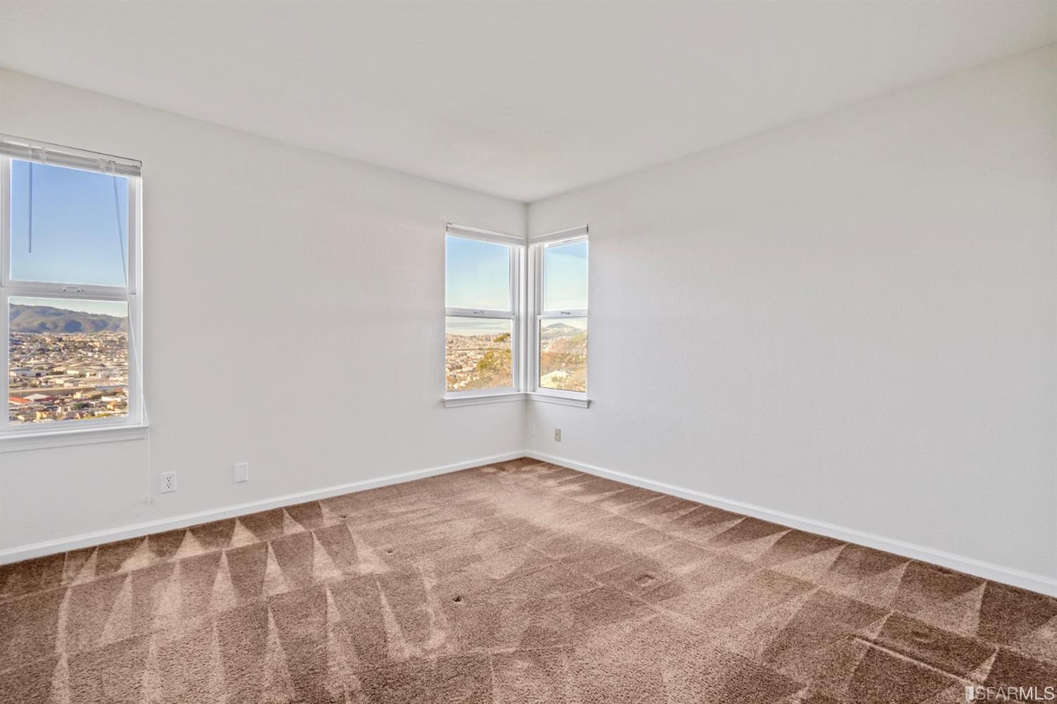 41 Kiska Road San Francisco, CA 94124 - Photo 16 of 28