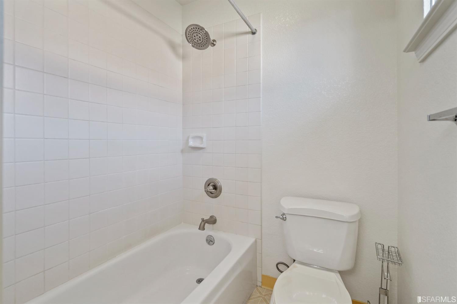 41 Kiska Road San Francisco, CA 94124 - Photo 21 of 28