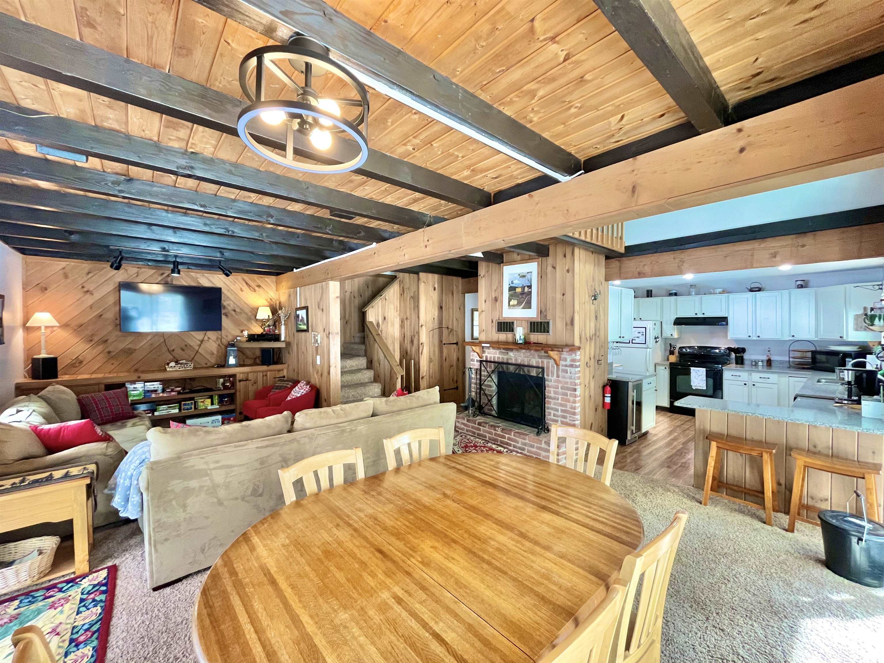 52 A Suntec Loop West Dover, VT 05356 - Photo 4 of 42