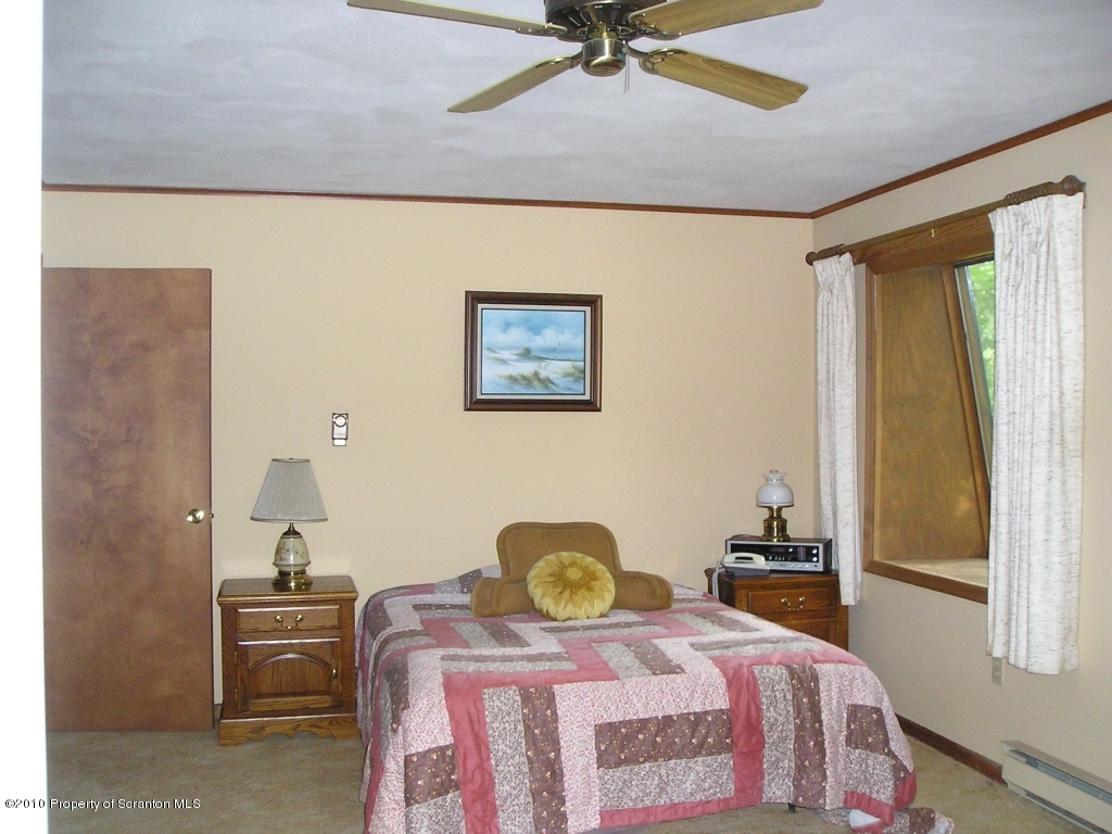 238 Rt 292 Falls Falls, PA 18615 - Photo 12 of 12 Gallery Image 12