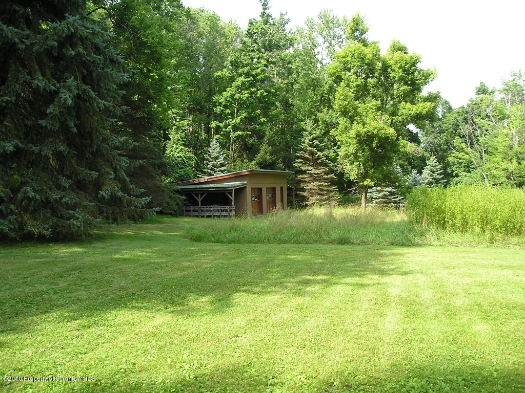 238 Rt 292 Falls Falls, PA 18615 - Photo 4 of 12 Gallery Image 4