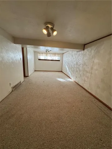 $162,900 | 405 Diehl Drive, McKeesport, PA 15132