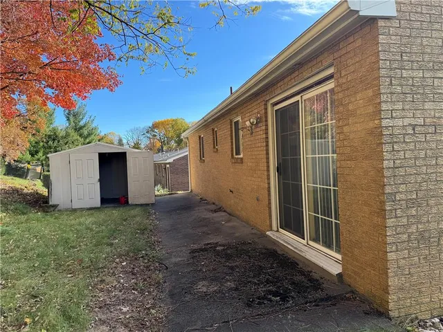 $162,900 | 405 Diehl Drive, McKeesport, PA 15132