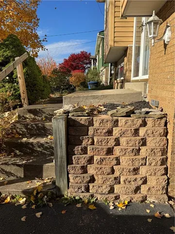 $162,900 | 405 Diehl Drive, McKeesport, PA 15132