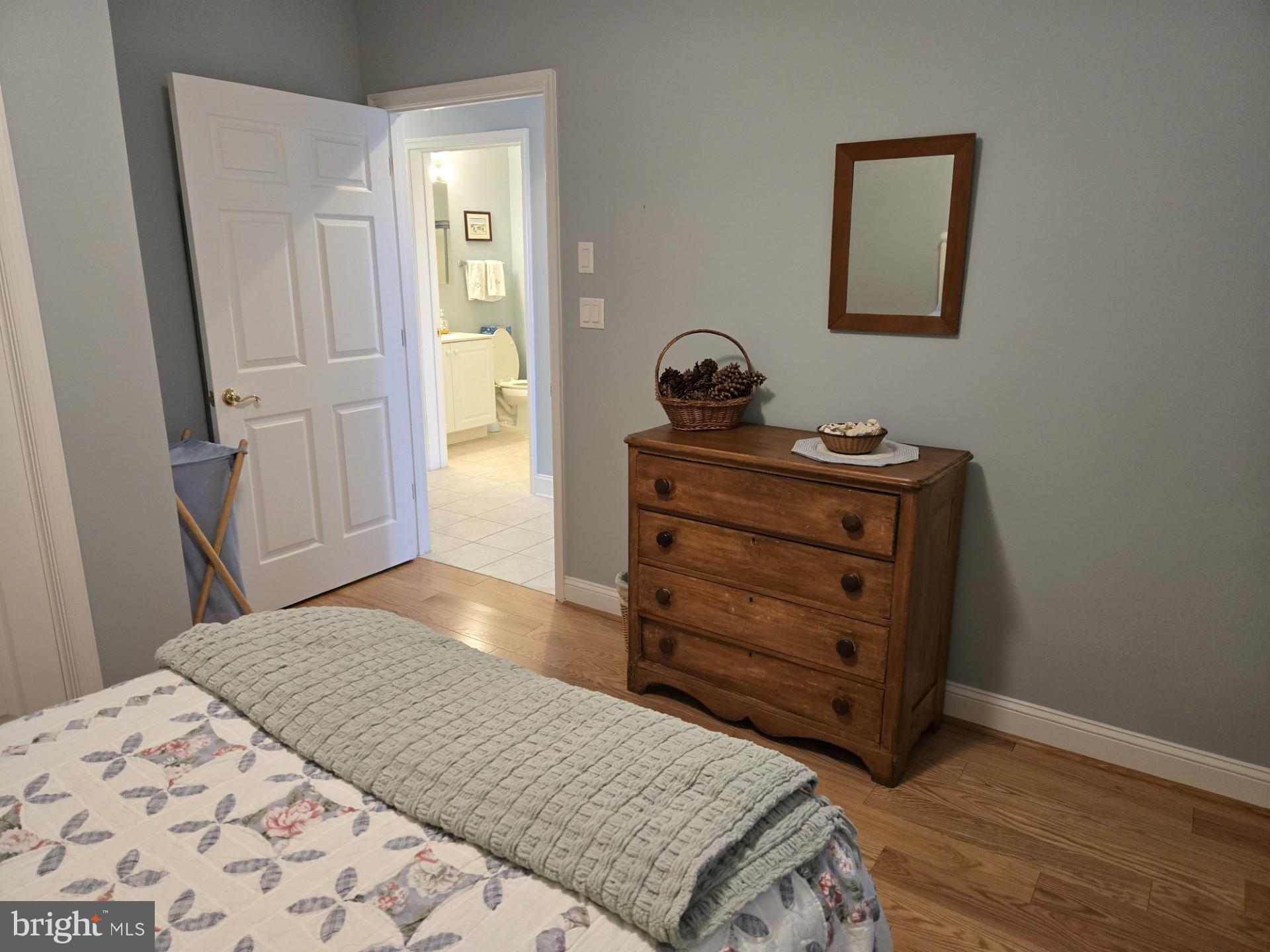 9742 Golf Course Road, Unit 102 Ocean City, MD 21842 - Photo 25 of 34 Bedroom 3