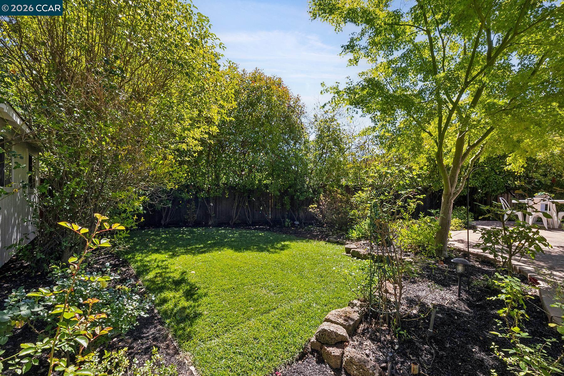 4 Crest Road Lafayette, CA 94549 - Photo 29 of 38