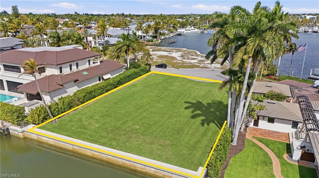 754 16th Avenue South Naples, FL 34102 - Photo 14 of 15