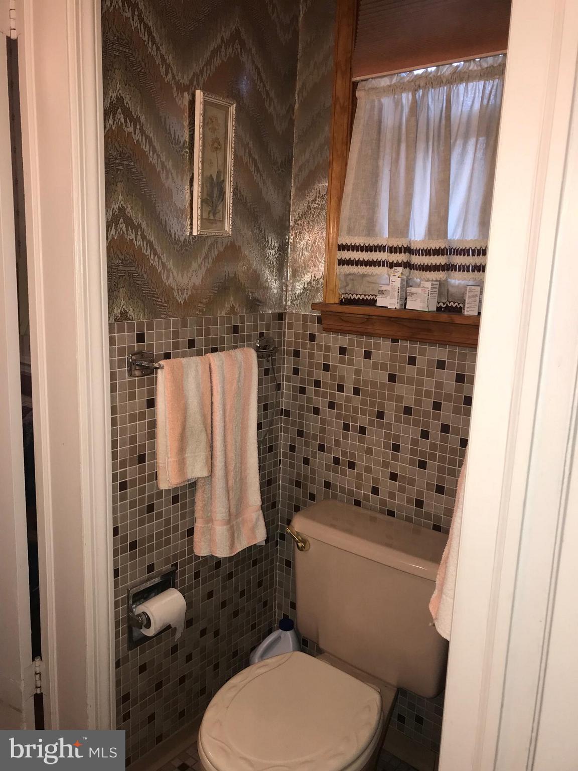 617 Topsfield Road Hatboro, PA 19040 - Photo 18 of 33