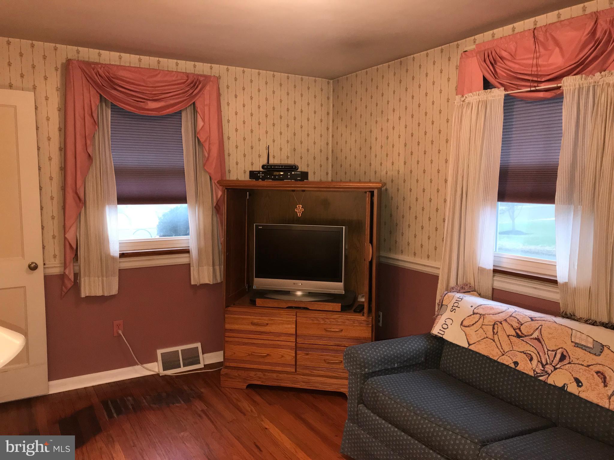 617 Topsfield Road Hatboro, PA 19040 - Photo 19 of 33