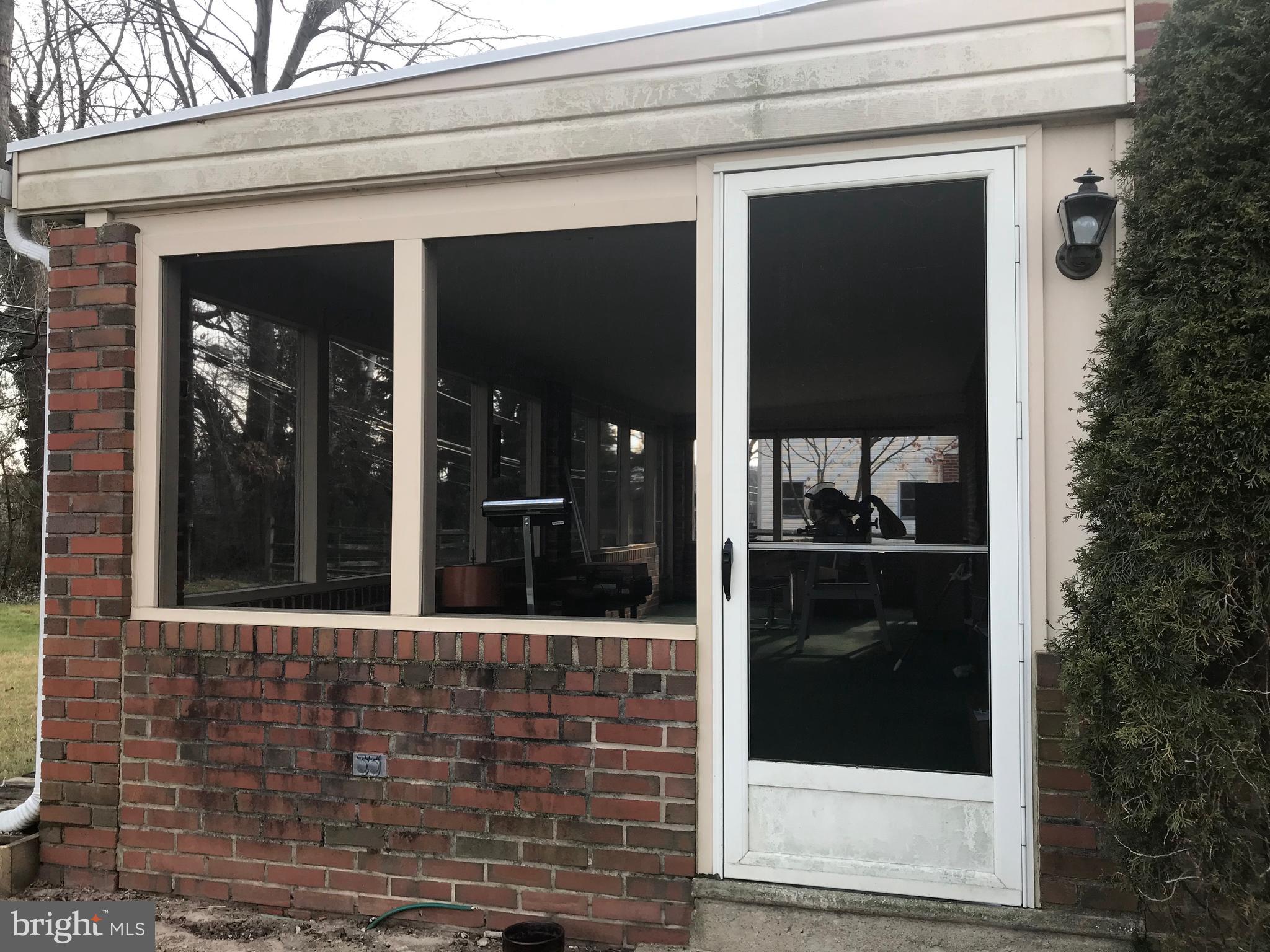 617 Topsfield Road Hatboro, PA 19040 - Photo 4 of 33
