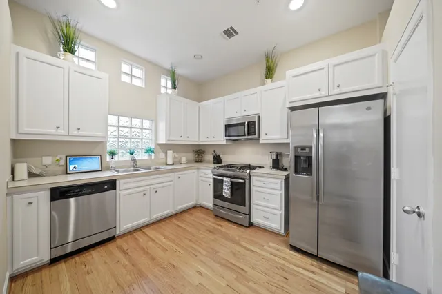 $1,800 | 8705 Bryam Street, Unit 104, Houston, TX 77061