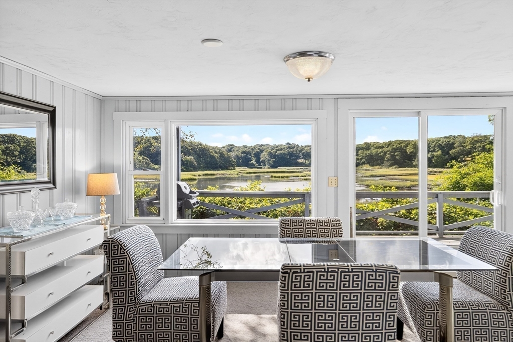 345 Quaker Road Falmouth, MA 02556 - Photo 15 of 33