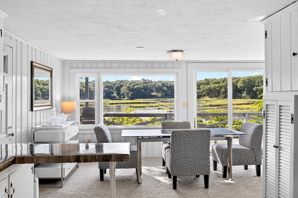 345 Quaker Road Falmouth, MA 02556 - Photo 16 of 33